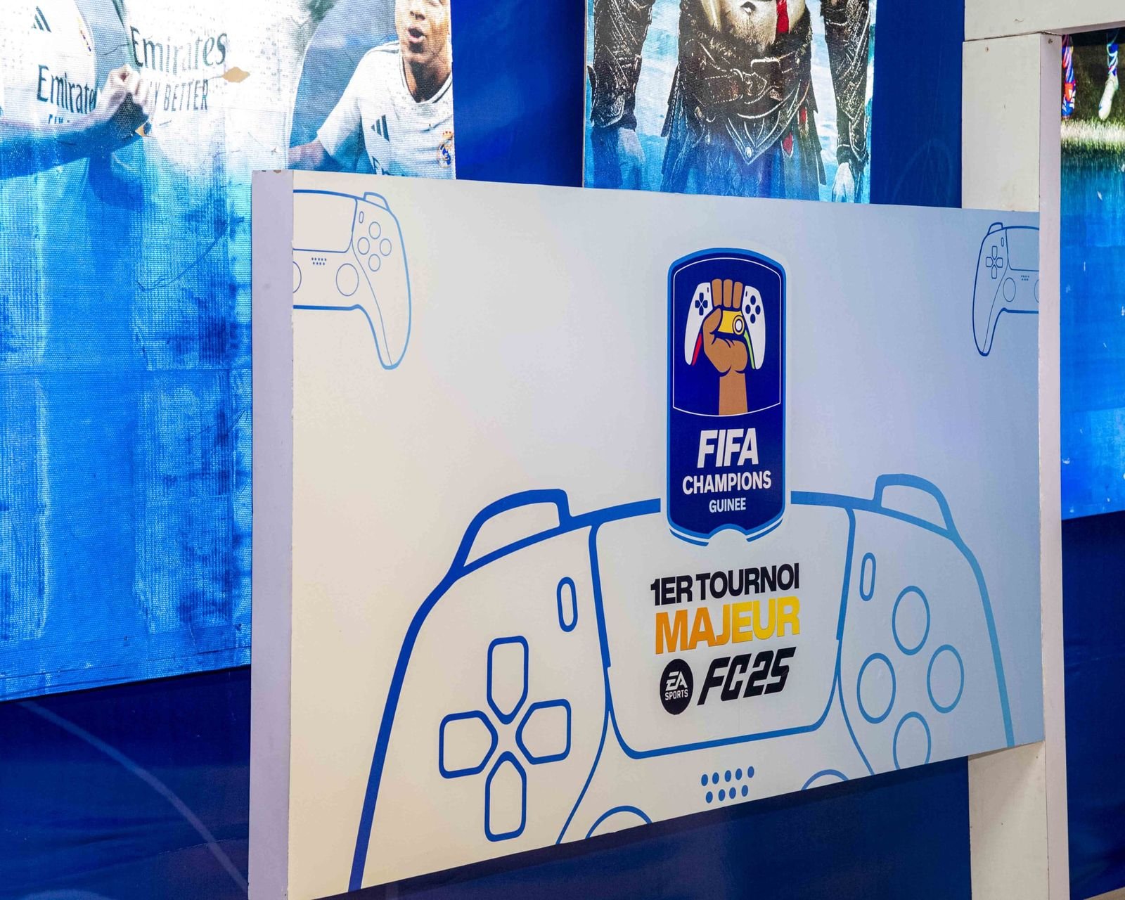 Panneau imprimé pour FIFA Champions Guinée